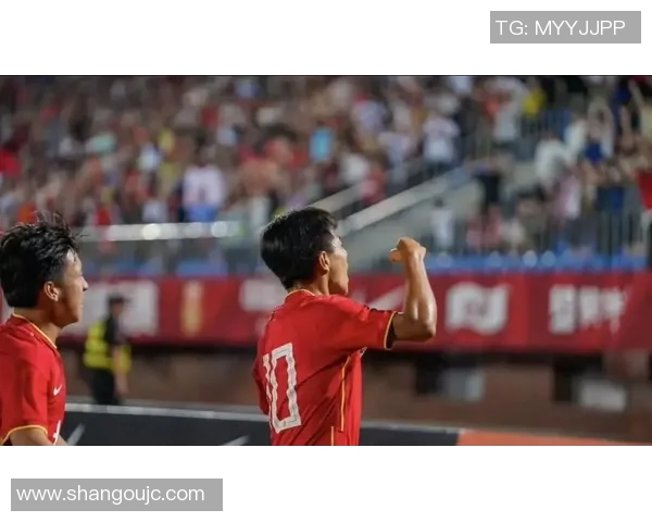 足球小将邝兆镭的成长之路与未来梦想探索